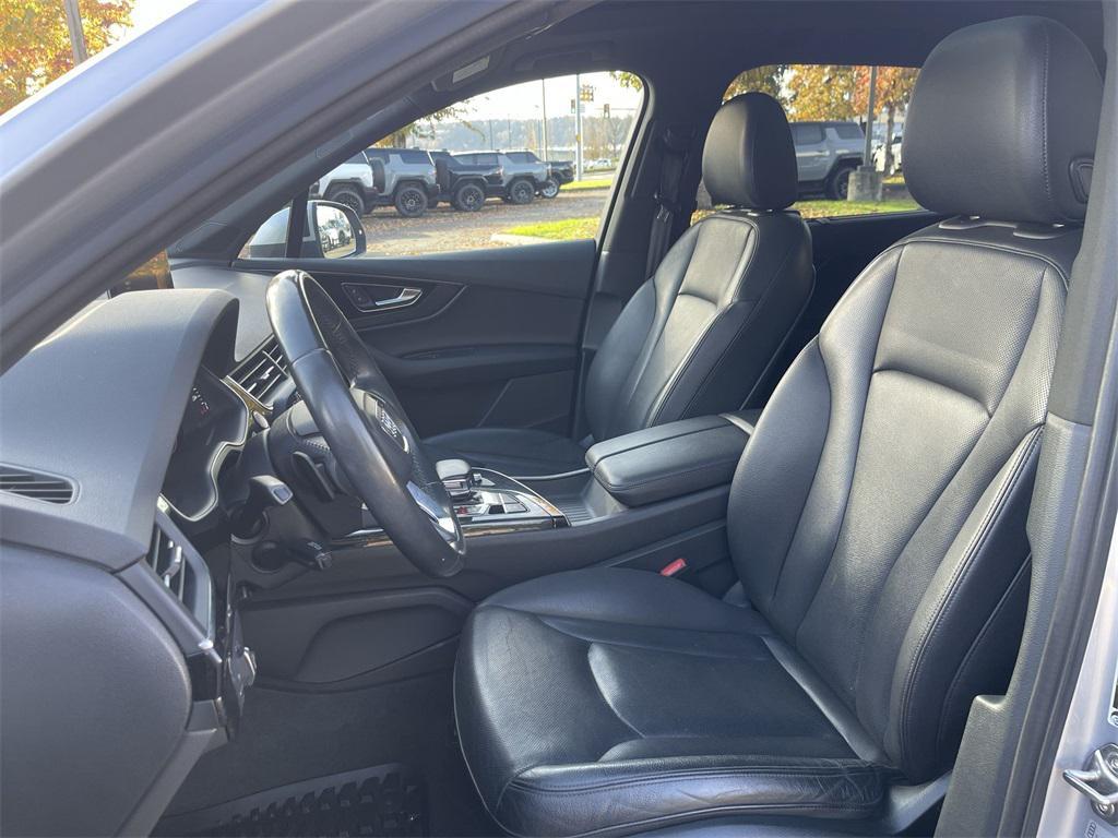 used 2019 Audi Q7 car, priced at $20,495