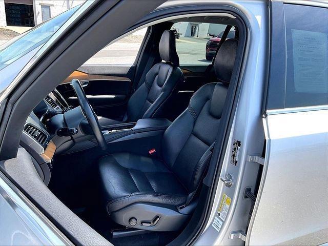 used 2022 Volvo XC90 car, priced at $34,537