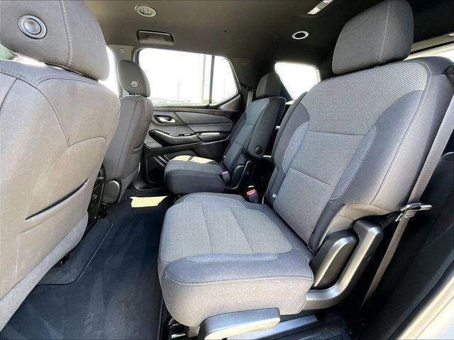 used 2023 Chevrolet Traverse car, priced at $30,529
