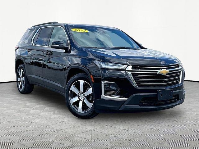 used 2023 Chevrolet Traverse car, priced at $34,134