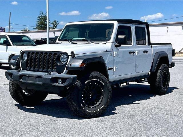 used 2020 Jeep Gladiator car, priced at $27,090