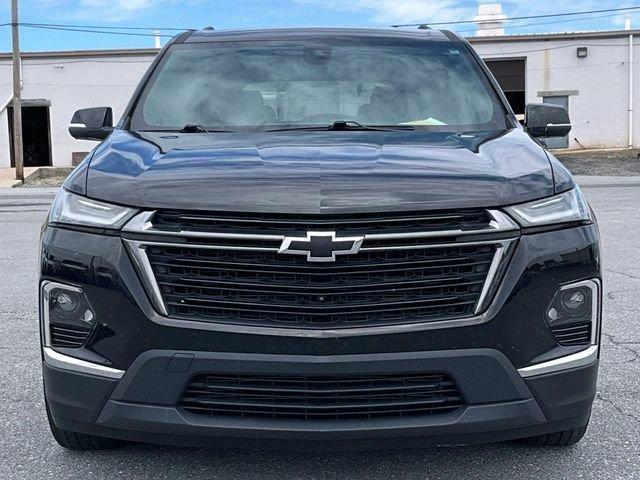used 2023 Chevrolet Traverse car, priced at $34,024
