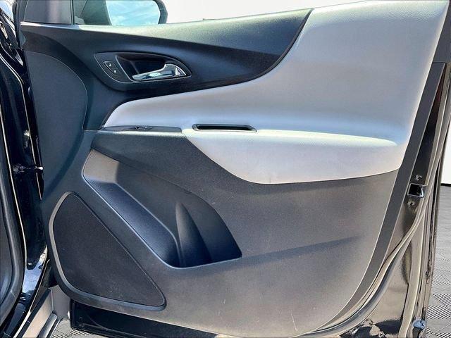used 2023 Chevrolet Equinox car, priced at $19,656