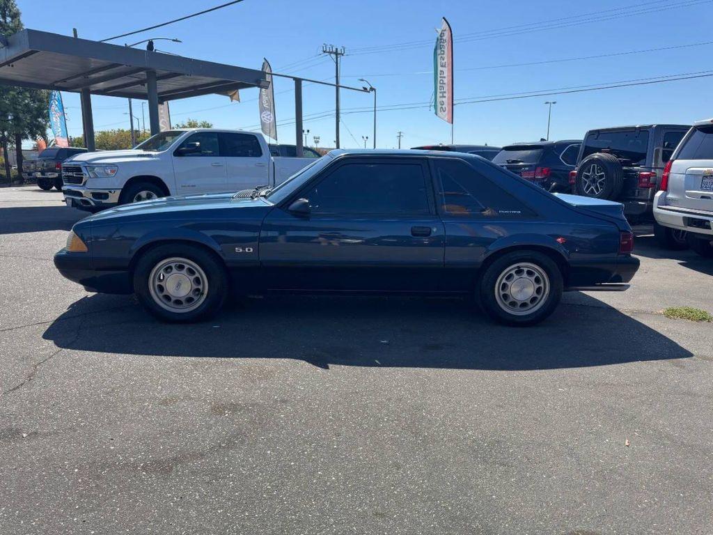 1987 Blue Ford Mustang