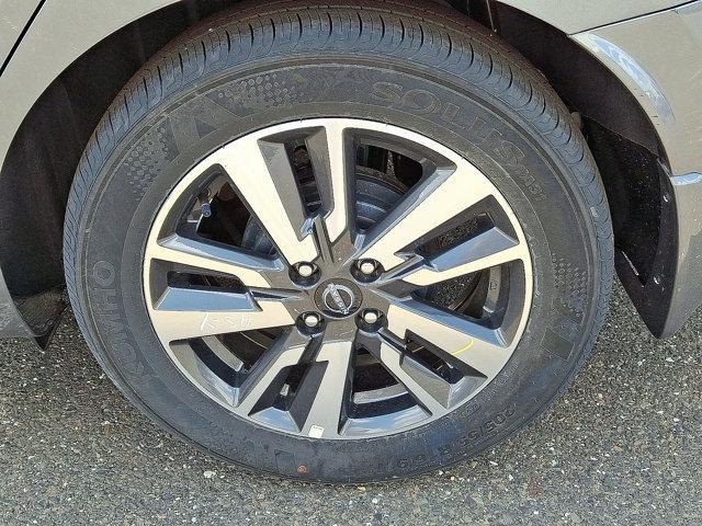 new 2024 Nissan Versa car