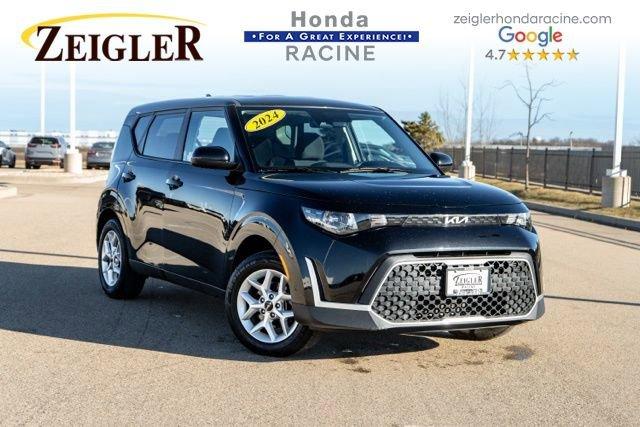 used 2024 Kia Soul car, priced at $17,996
