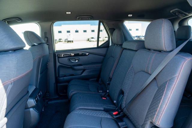 new 2025 Honda Pilot car, priced at $42,089