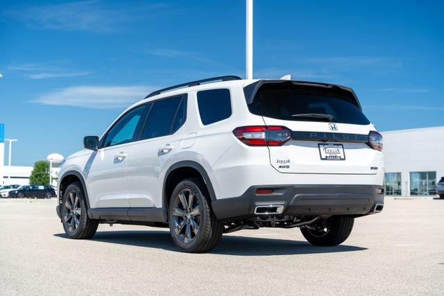 new 2025 Honda Pilot car, priced at $42,089