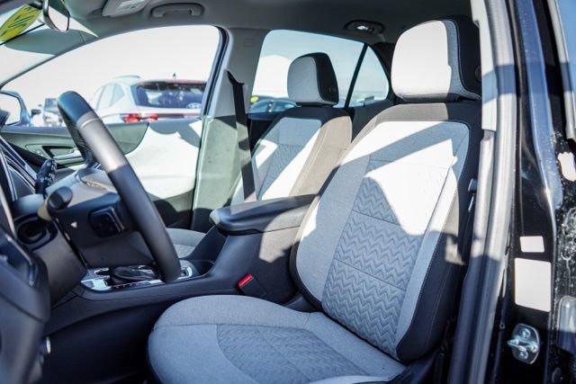 used 2024 Chevrolet Equinox car, priced at $21,294