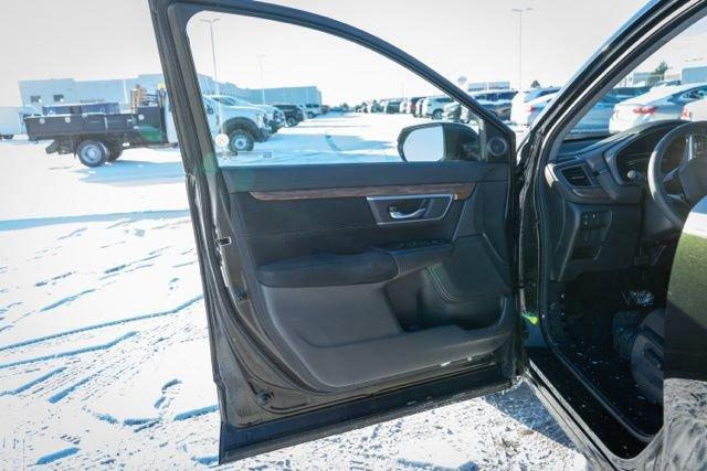 used 2017 Honda CR-V car, priced at $19,297