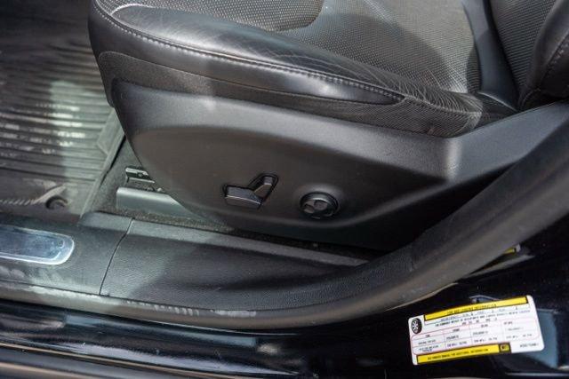 used 2019 Jeep Cherokee car, priced at $16,494