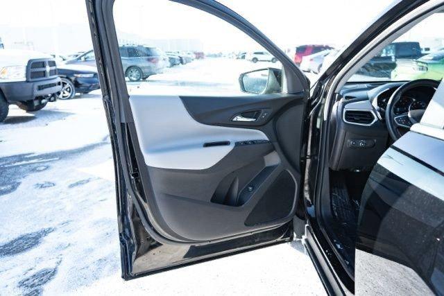 used 2024 Chevrolet Equinox car, priced at $23,996