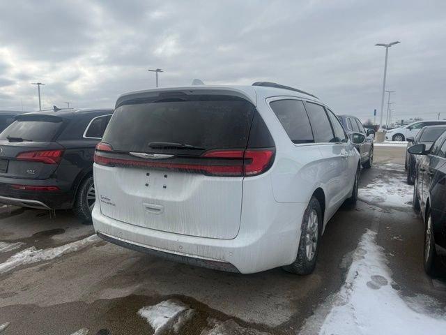 used 2022 Chrysler Pacifica car, priced at $20,394
