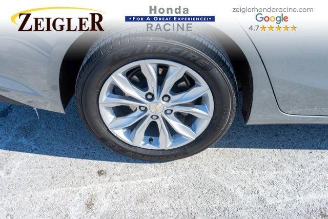 used 2024 Chevrolet Malibu car, priced at $18,996