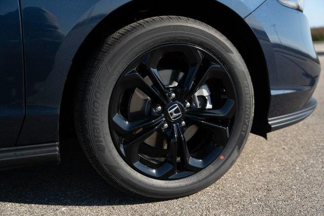 new 2025 Honda Accord car, priced at $30,373