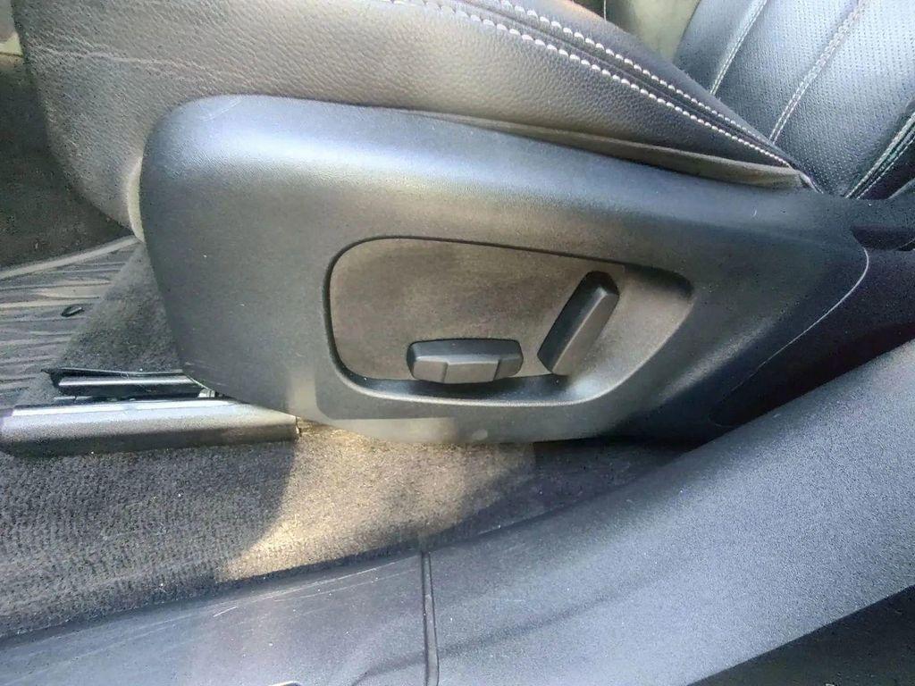 used 2019 Land Rover Range Rover Velar car, priced at $17,984