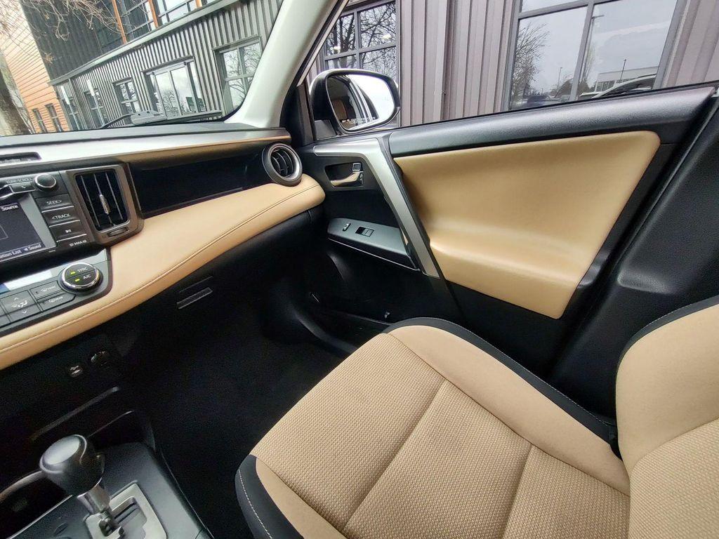 used 2018 Toyota RAV4 car