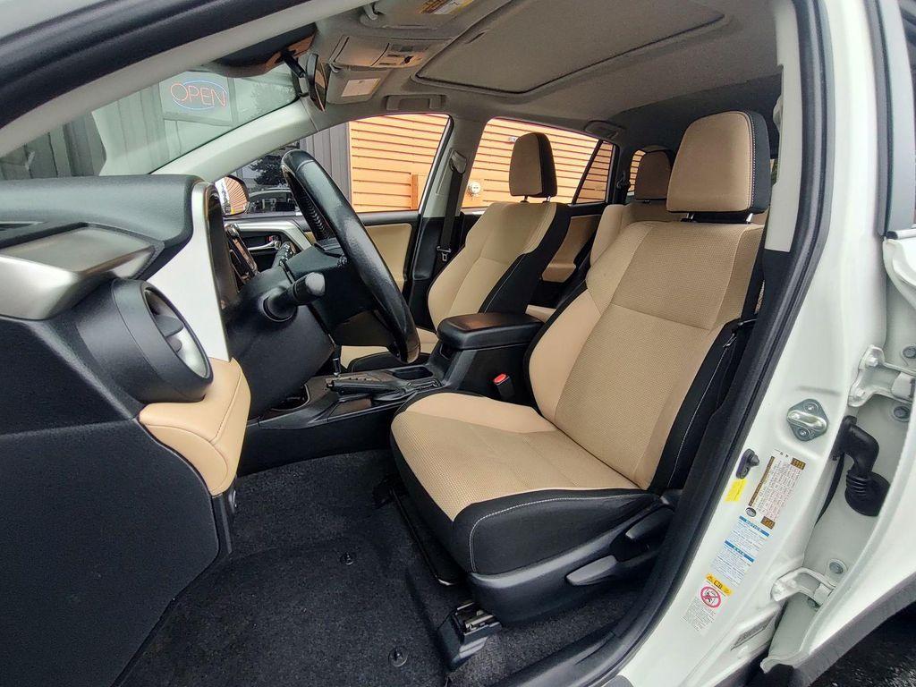 used 2018 Toyota RAV4 car