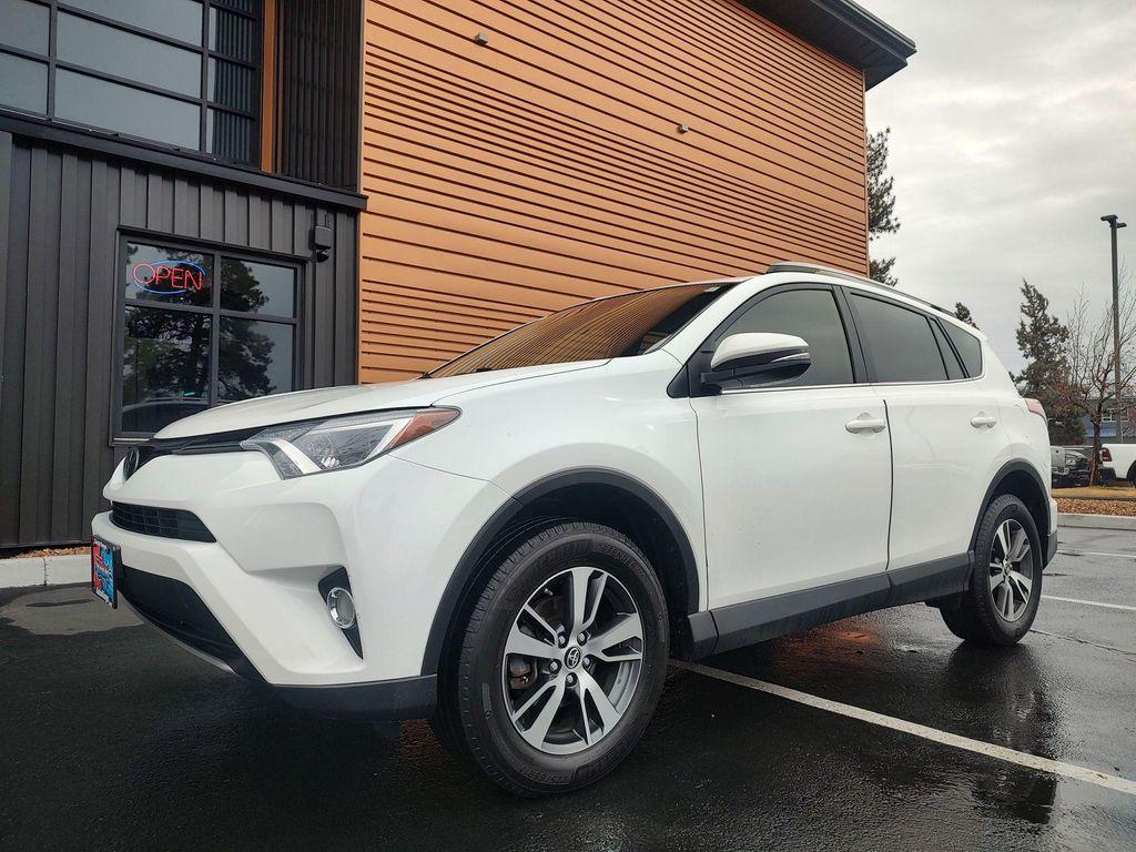 used 2018 Toyota RAV4 car