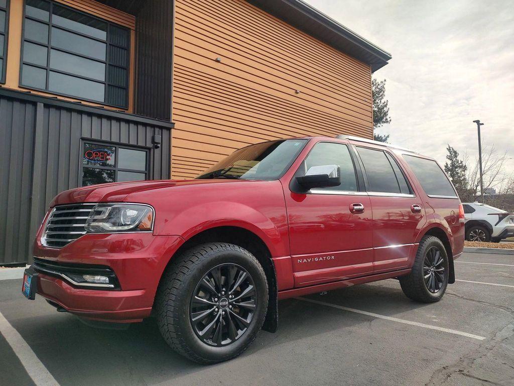 used 2017 Lincoln Navigator car, priced at $20,992