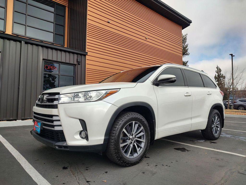 used 2017 Toyota Highlander car, priced at $24,993