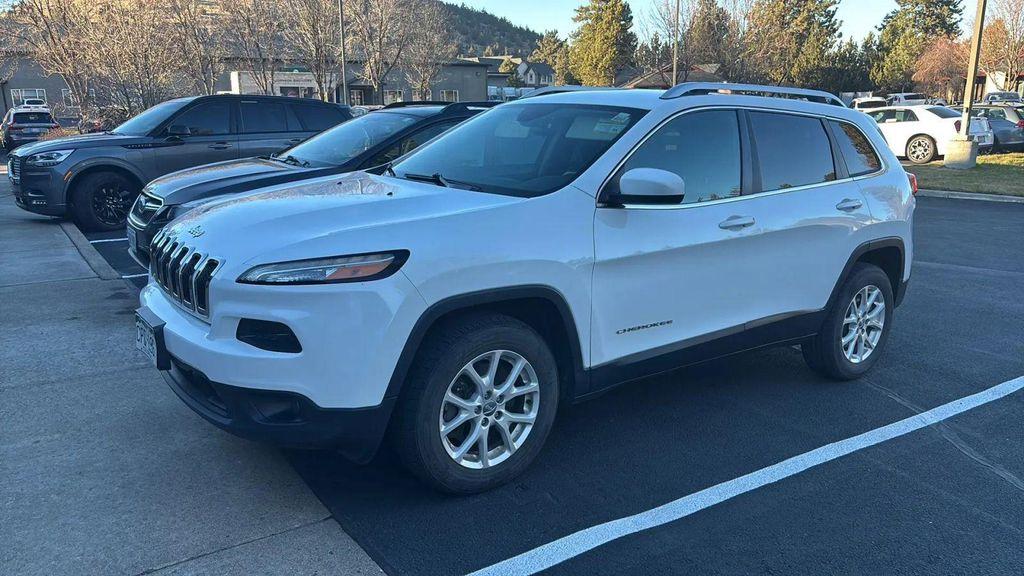 used 2015 Jeep Cherokee car, priced at $10,998