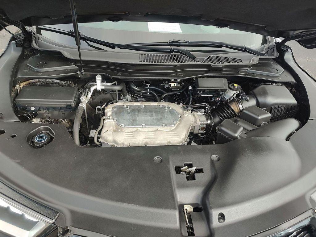 used 2018 Acura MDX car, priced at $19,993