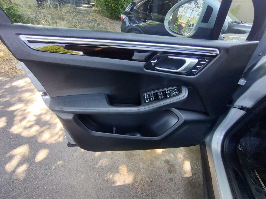 used 2019 Porsche Macan car, priced at $28,398