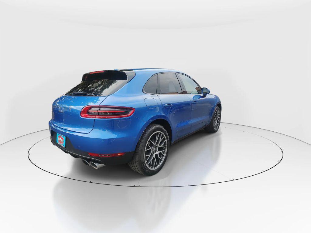 used 2018 Porsche Macan car, priced at $21,998