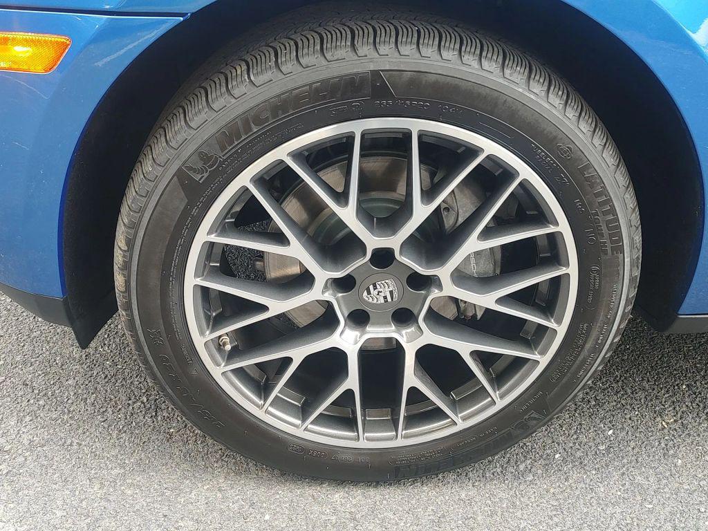 used 2018 Porsche Macan car, priced at $21,998