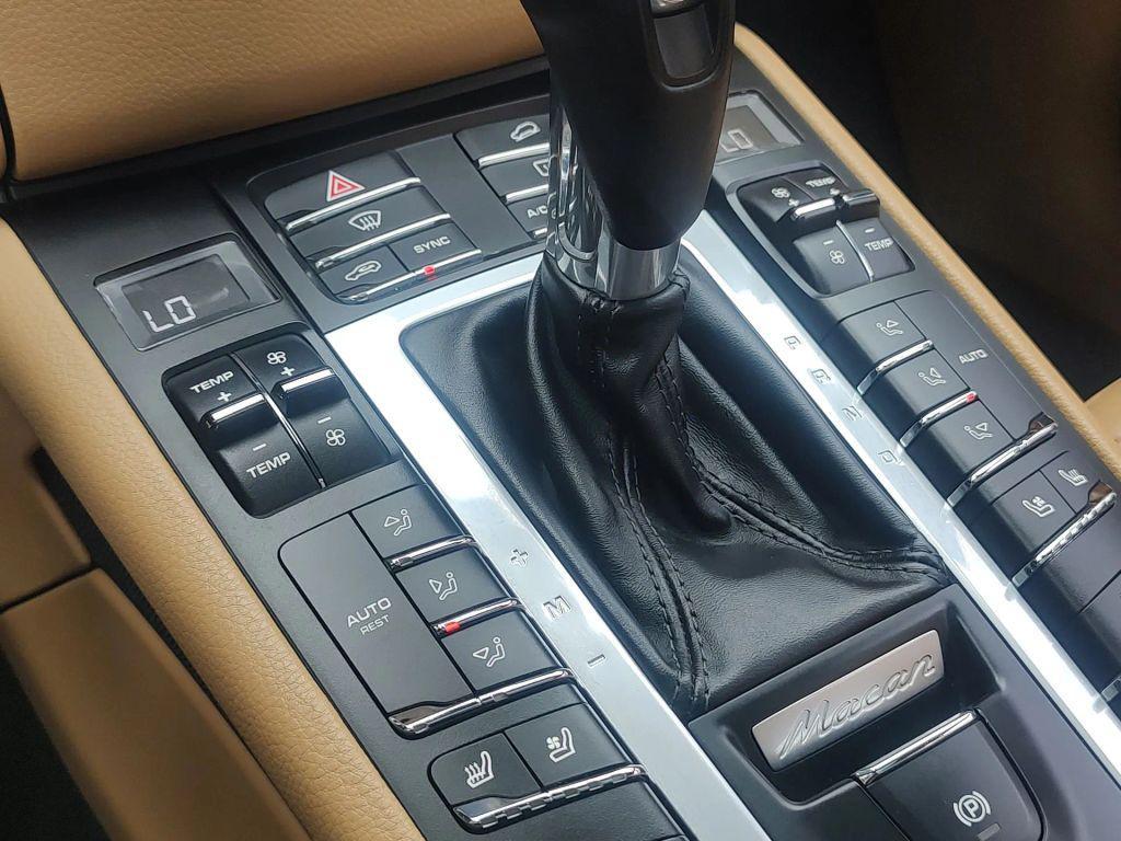 used 2018 Porsche Macan car, priced at $21,998