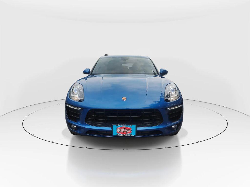 used 2018 Porsche Macan car, priced at $21,998