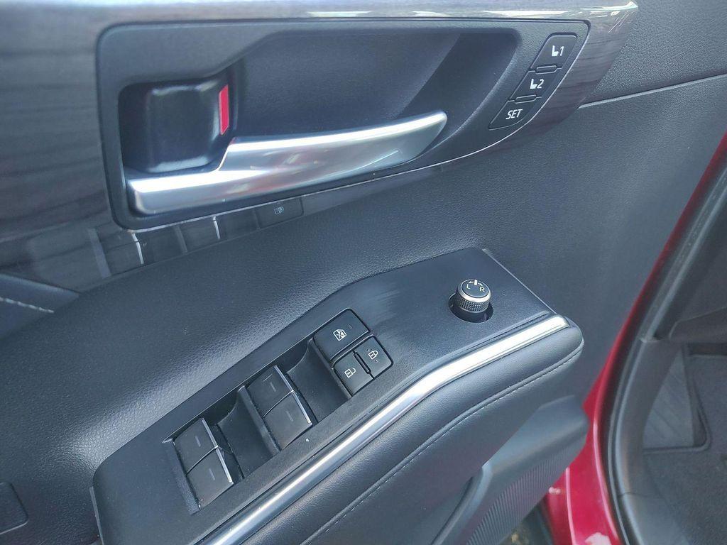 used 2021 Toyota Highlander car, priced at $28,493