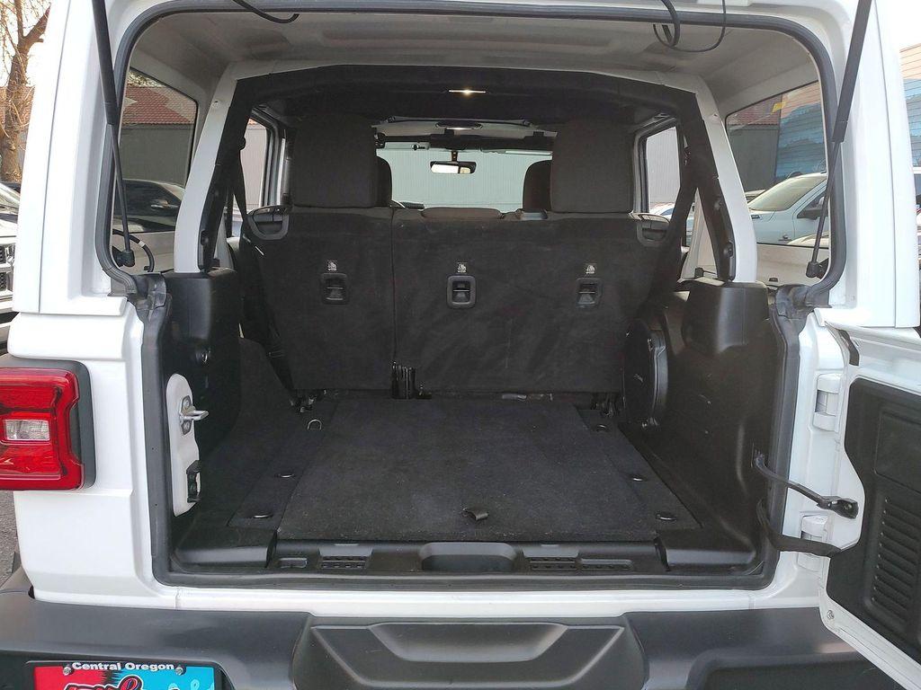 used 2018 Jeep Wrangler Unlimited car, priced at $27,998