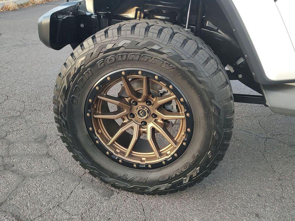 used 2018 Jeep Wrangler Unlimited car, priced at $27,998