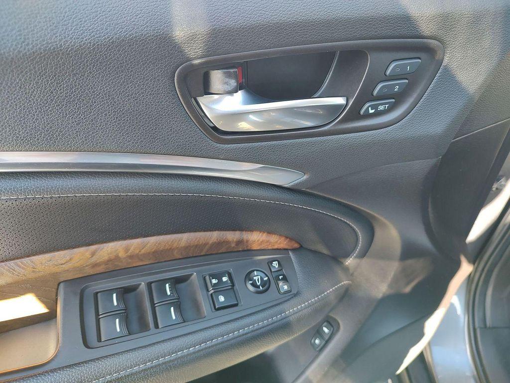 used 2020 Acura MDX car, priced at $19,993