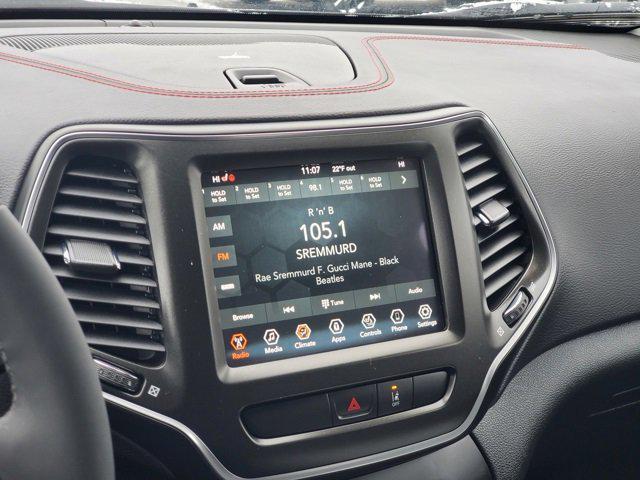 used 2022 Jeep Cherokee car, priced at $25,895