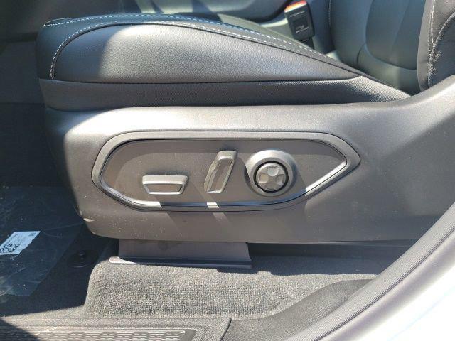 new 2026 Jeep Grand Cherokee L car, priced at $53,135