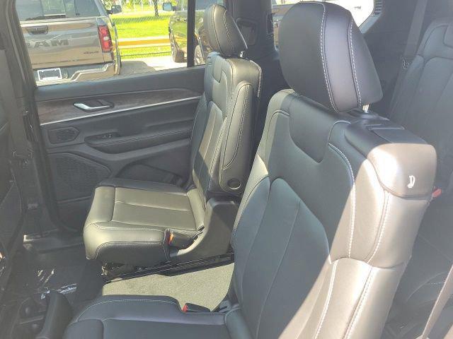new 2026 Jeep Grand Cherokee L car, priced at $53,135