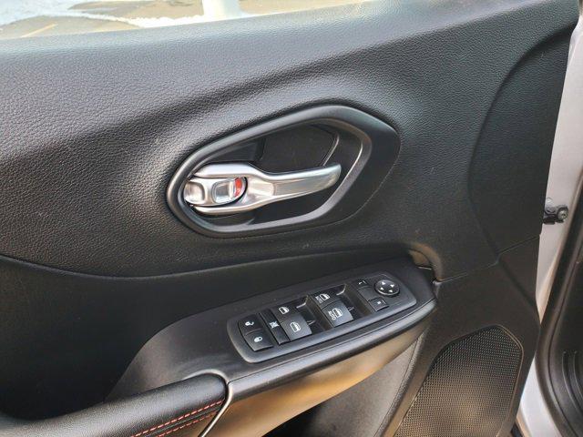 used 2020 Jeep Cherokee car, priced at $22,395