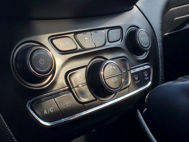 used 2020 Jeep Cherokee car, priced at $22,395