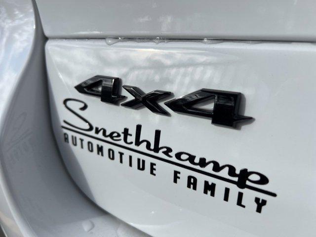 new 2025 Jeep Grand Cherokee car, priced at $48,695