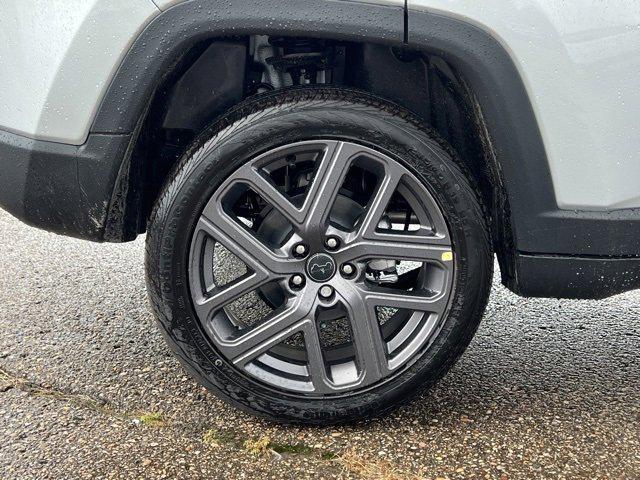 new 2026 Jeep Compass car, priced at $35,120