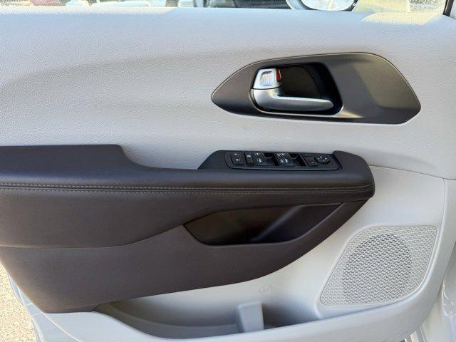 used 2017 Chrysler Pacifica car, priced at $12,695