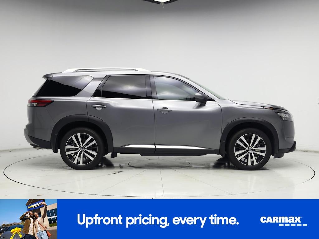 used 2025 Nissan Pathfinder car, priced at $40,998