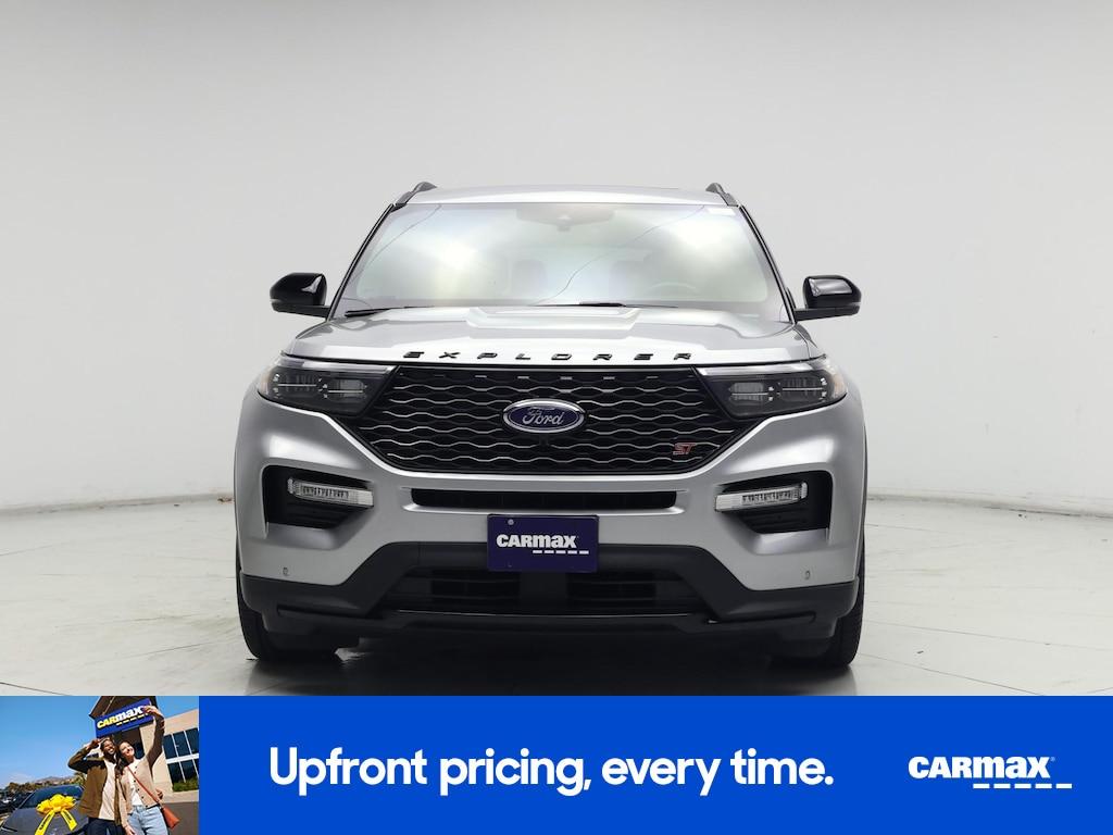 used 2023 Ford Explorer car, priced at $45,998