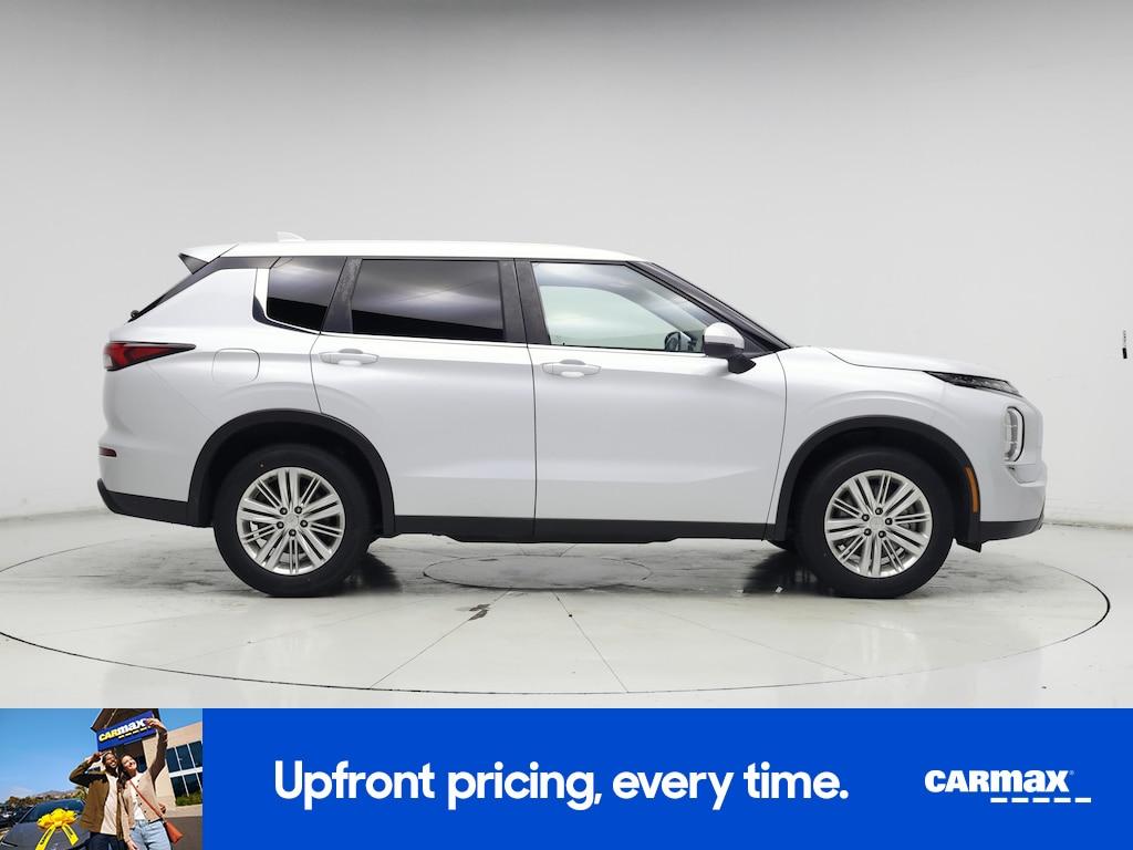 used 2024 Mitsubishi Outlander car, priced at $24,998