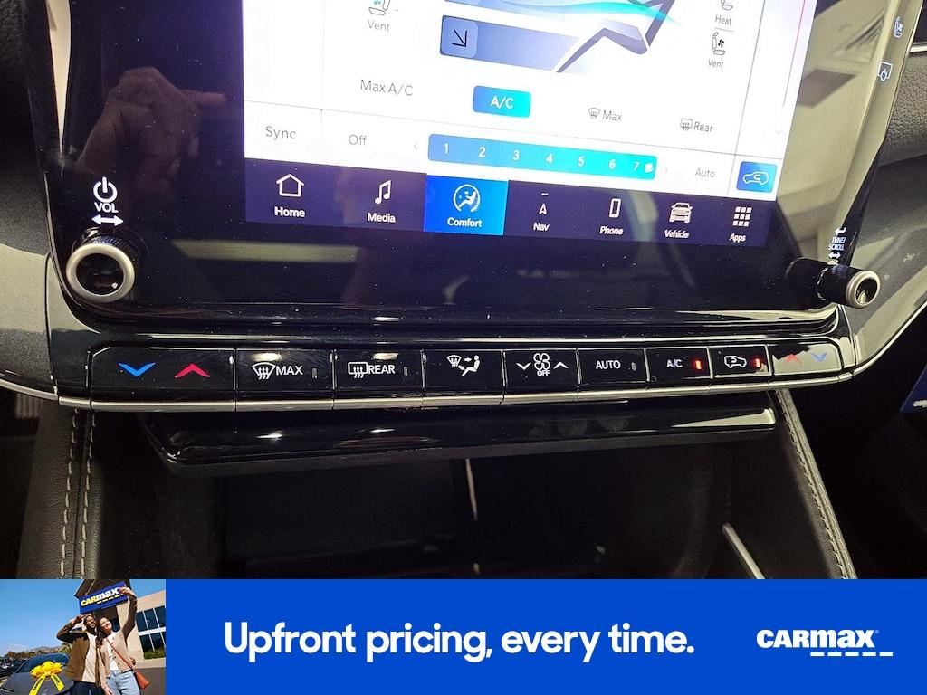 used 2022 Jeep Wagoneer car, priced at $38,998