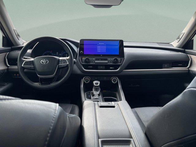 used 2024 Toyota Grand Highlander car, priced at $42,998