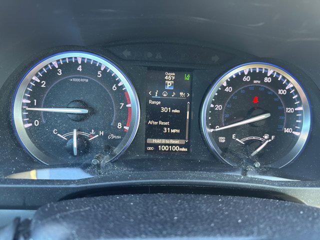 used 2016 Toyota Highlander car